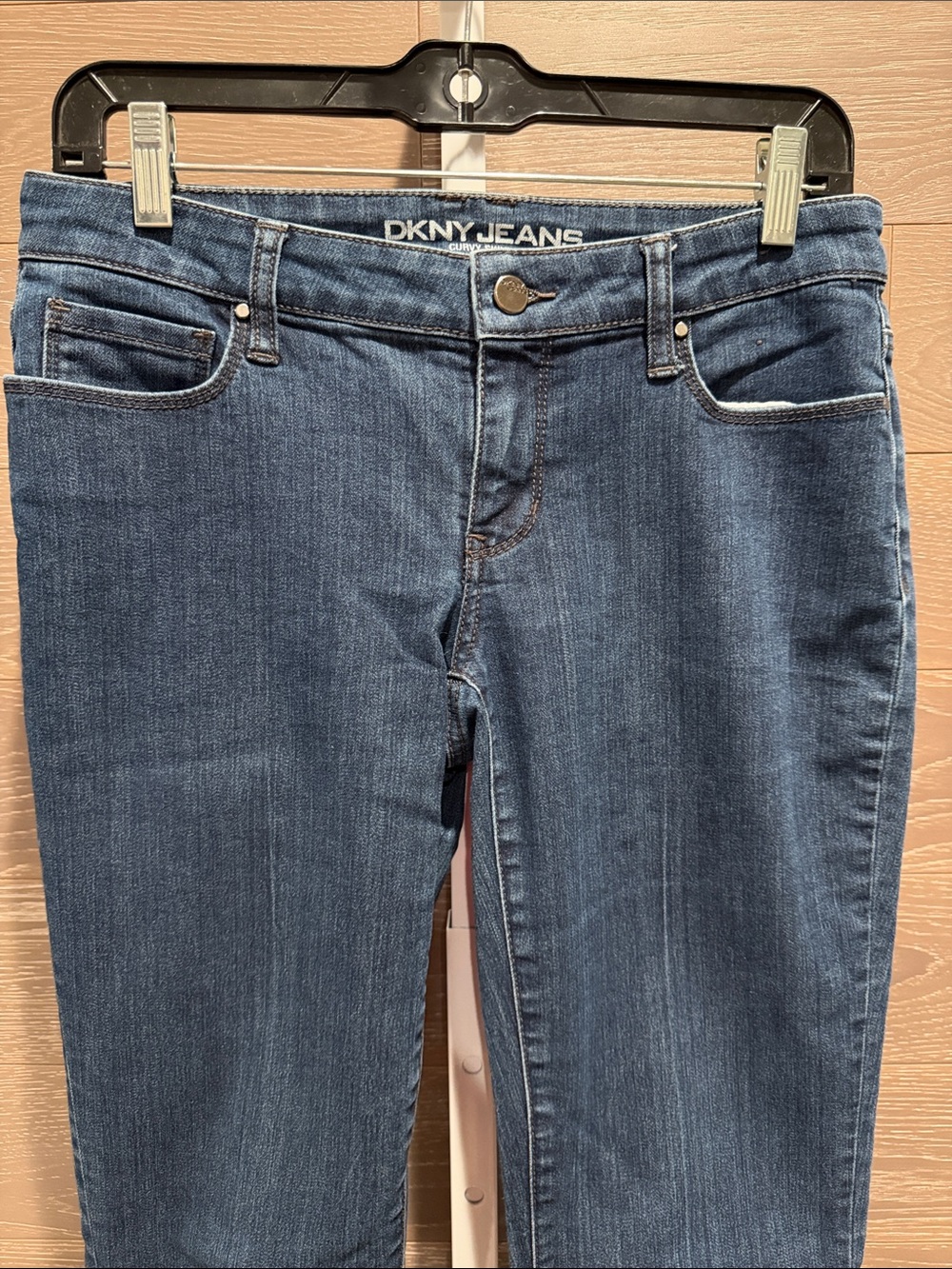 DKNY Curvy Fit Straight Leg Jeans